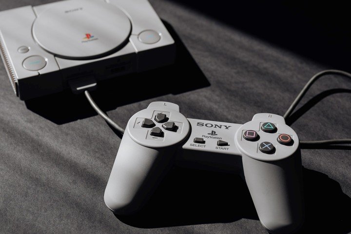 Consola Playstation.  Foto Pexels